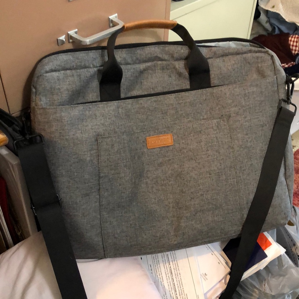 Kalidi laptop/portfolio luggage